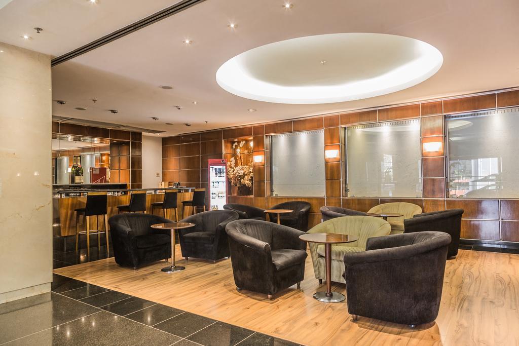 Grand Bittar Hotel Brasília Exterior foto The lounge at the airport